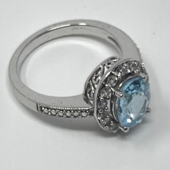 Sterling Aquamarine Ring Size 7 - Picture 2 of 6